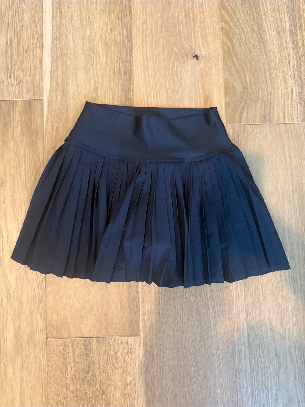 Alo Black Pleated Mini Skirt